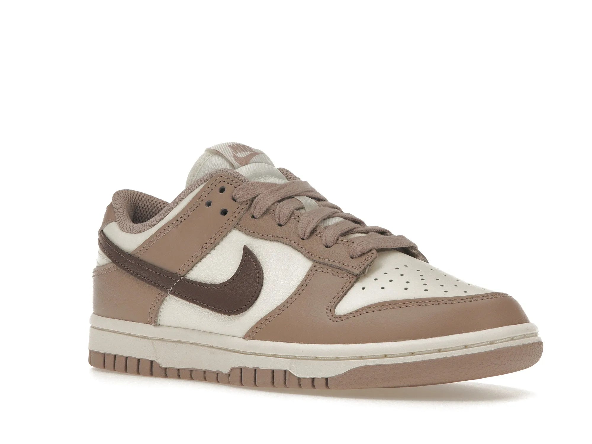 Nike Dunk Low Sail Plum Eclipse (W)